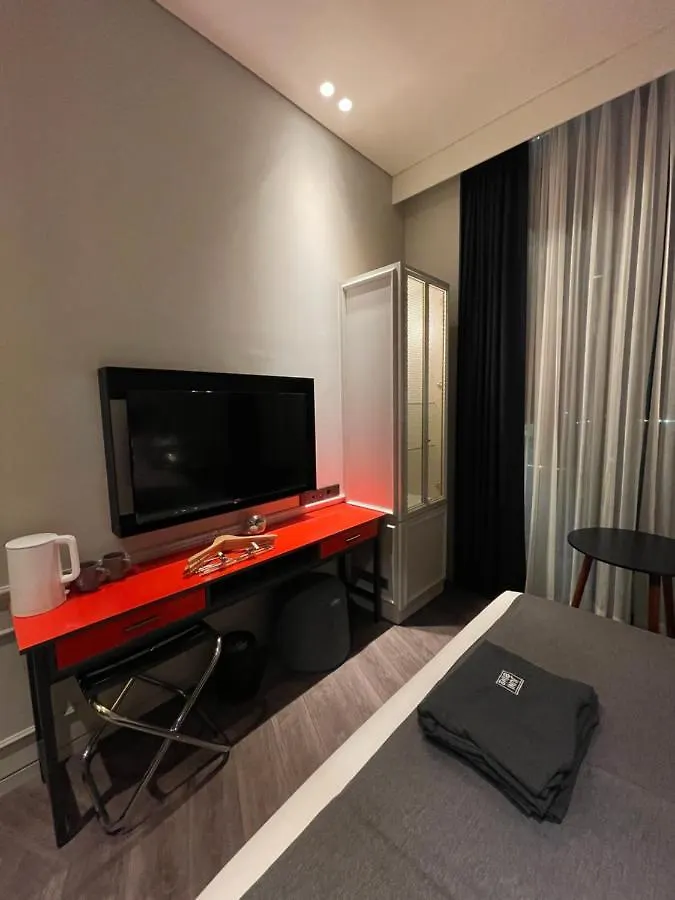 Junibino Hotel Hongdae Seoul 3*,