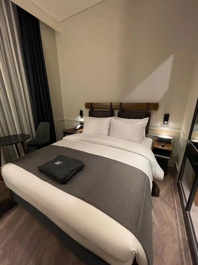 Junibino Hotel Hongdae Seoul 3*,  South Korea